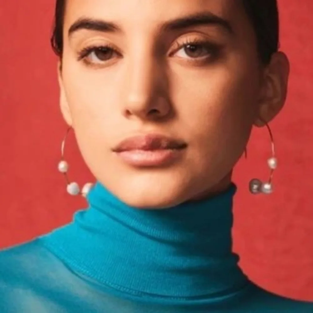 Cult Gaia Natural Irregular Shape Nubia Earring Freshwater Pearl Gold Hoop